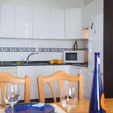 Playa Blanca Sleeps 4 Wifi Playa Blanca (Lanzarote)