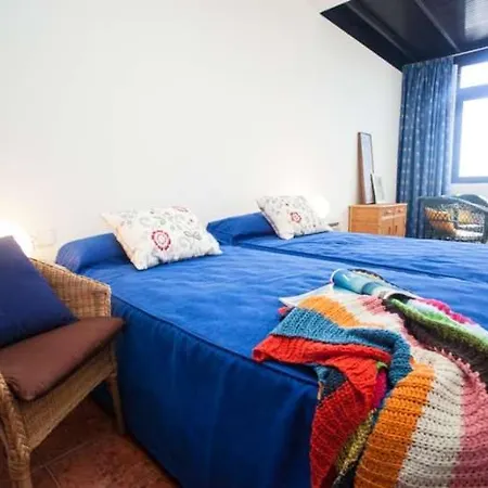 Playa Blanca Sleeps 4 Wifi Villa *