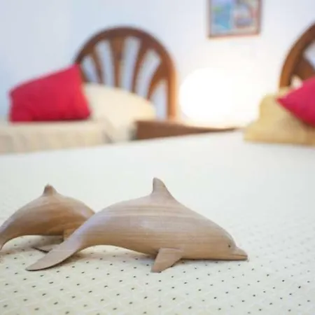 Playa Blanca Sleeps 4 Wifi
