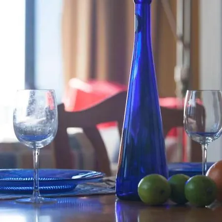 Playa Blanca Sleeps 4 Wifi Villa *