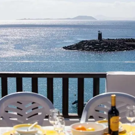 Villa Playa Blanca Sleeps 4 Wifi Playa Blanca (Lanzarote)