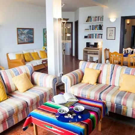 Playa Blanca Sleeps 4 Wifi Villa Playa Blanca (Lanzarote)